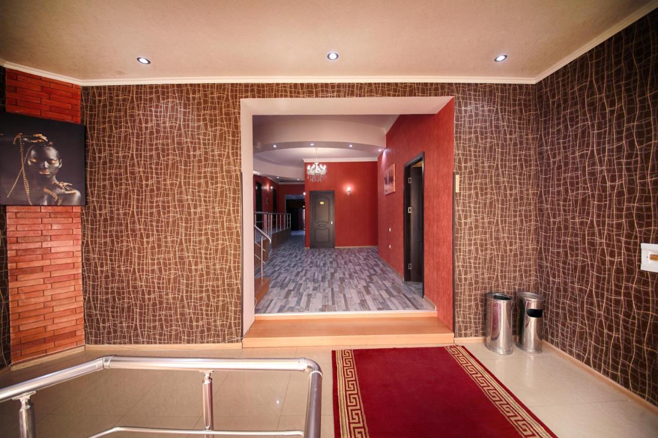 Hotel Tamari Kutaisi Exterior photo